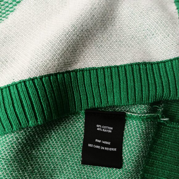 TORRID Women's Geometric Open-Front Cardigan. Plus Size 1 - Picture 6 of 7